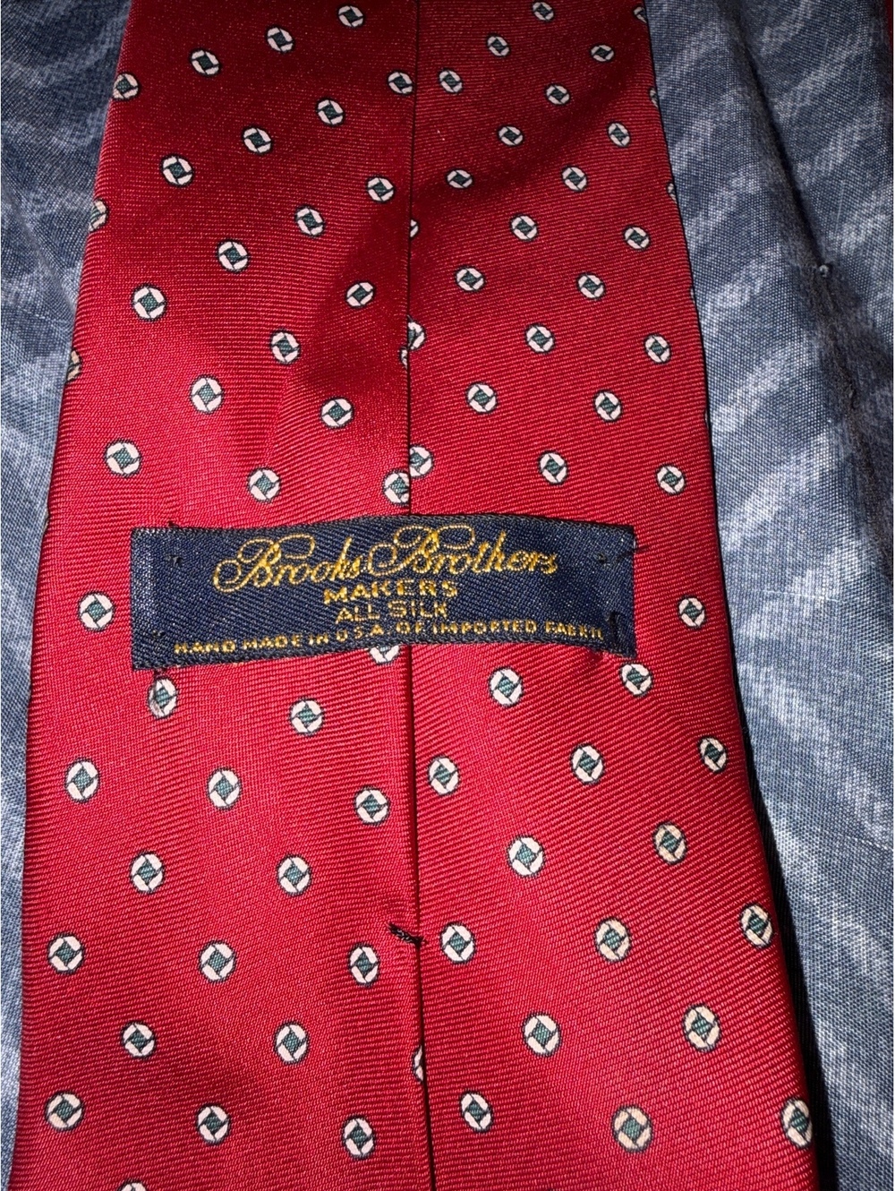 Brooks Brothers Red Silk Tie with Geometric Pattern